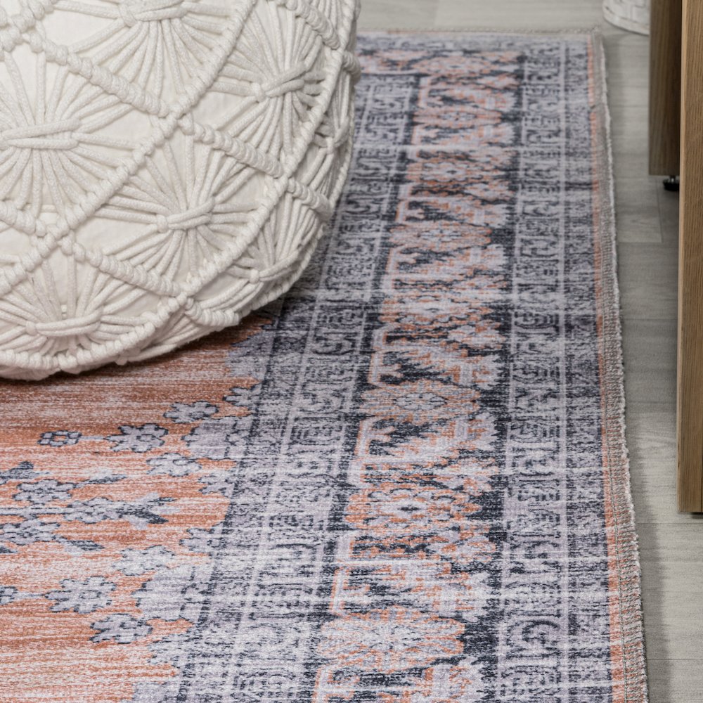 Wincer Chenille Cottage Medallion Machine-Washable Area Rug. Picture 6