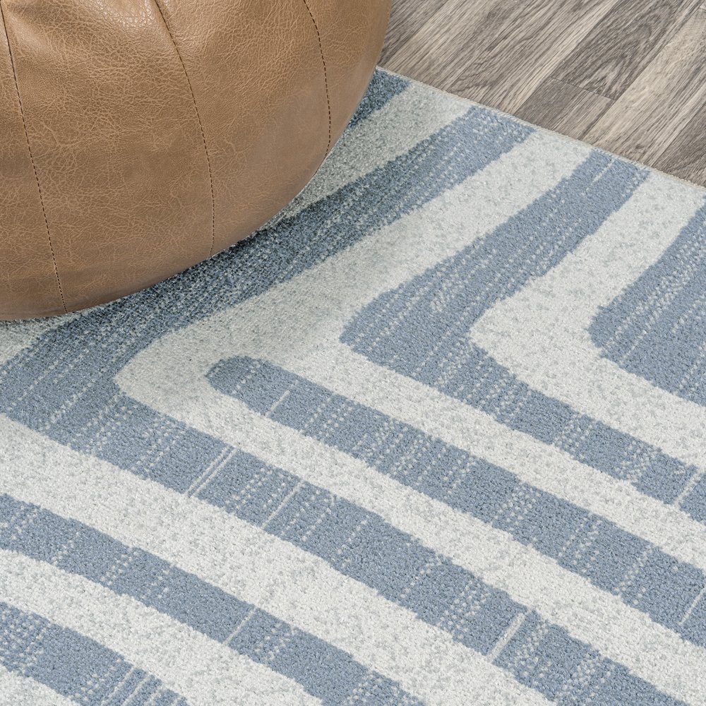 Maze Abstract Two-Tone Low-Pile Machine-Washable Area Rug. Picture 5