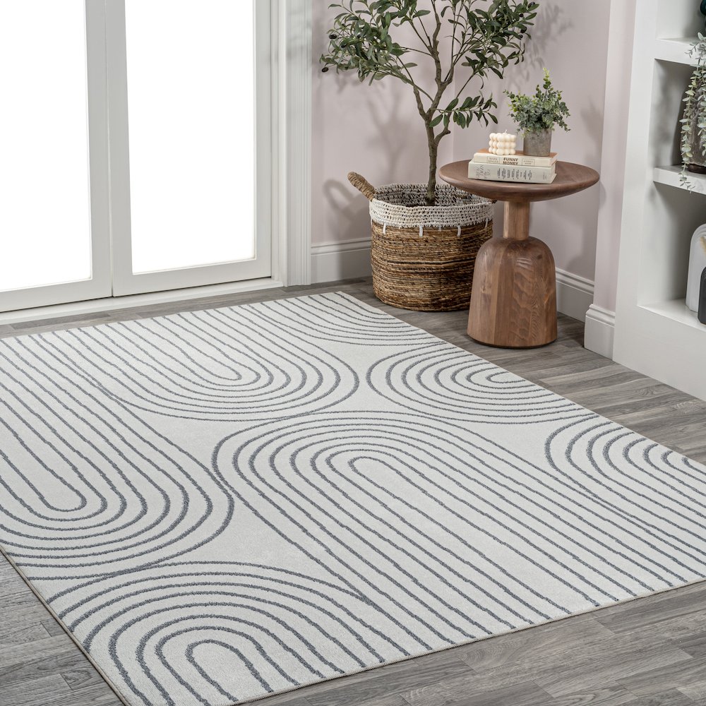 Doodle Contemporary Glam Geometric Machine-Washable Area Rug. Picture 4
