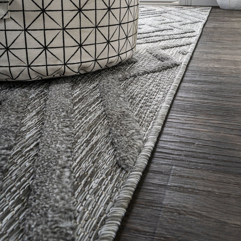 Balansat Moroccan Diamond Indoor/Outdoor Area Rug. Picture 7