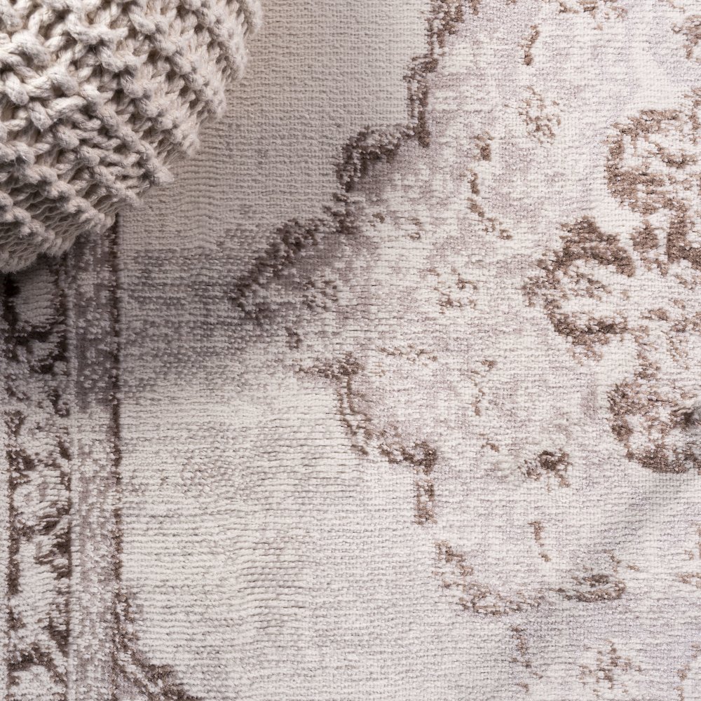Alhambra Ornate Medallion Modern Area Rug. Picture 6