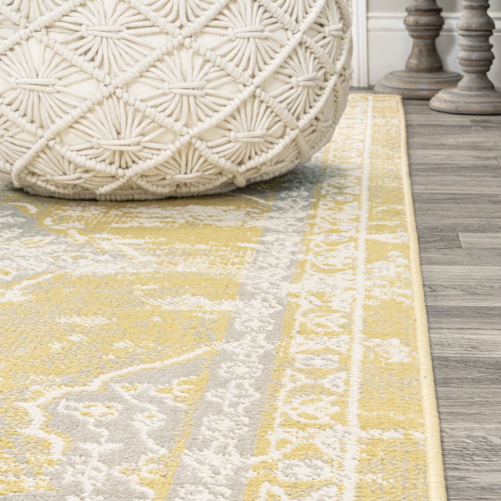 Alhambra Ornate Medallion Modern Runner Rug. Picture 2