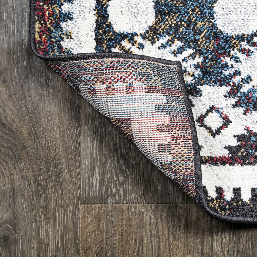 Dhiya Distressed Kilim Area Rug. Picture 5