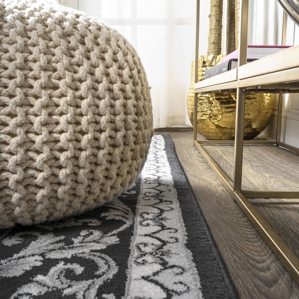 Acanthus French Border Area Rug. Picture 9