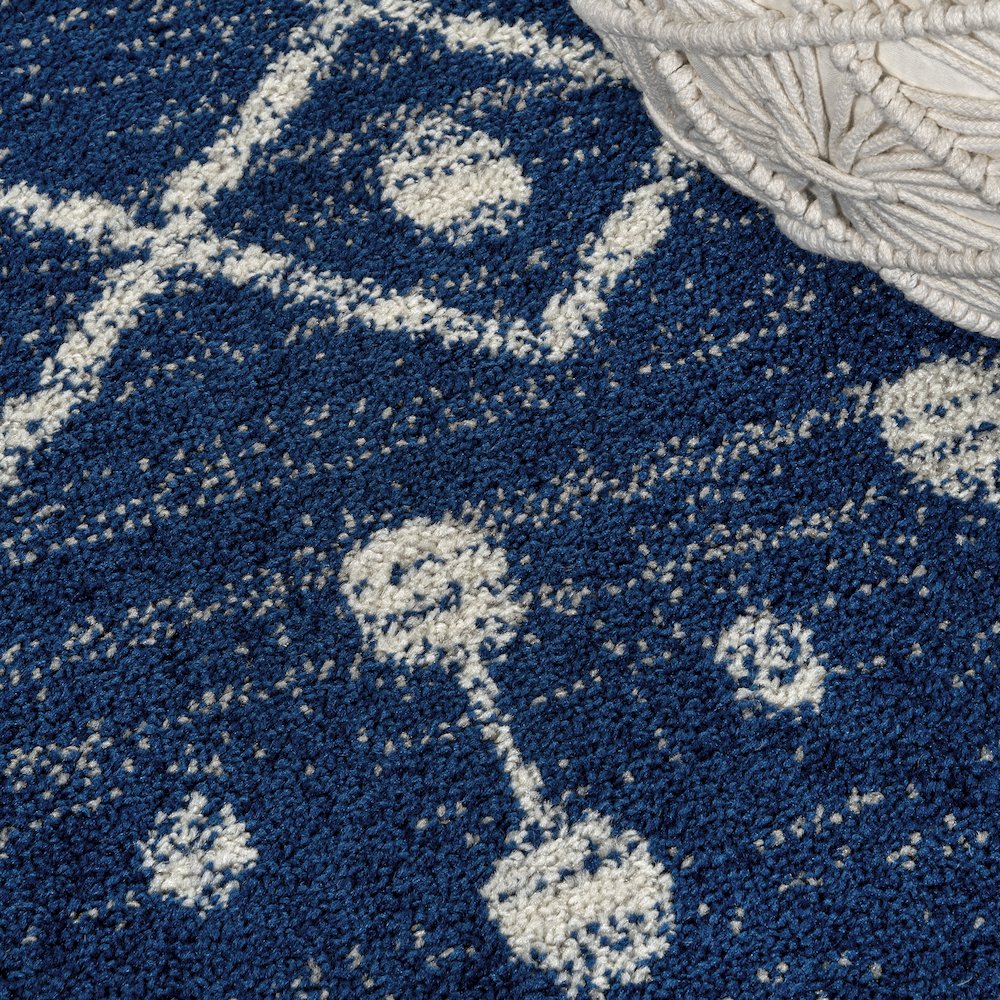 Aksil Moroccan Beni Souk Area Rug. Picture 4