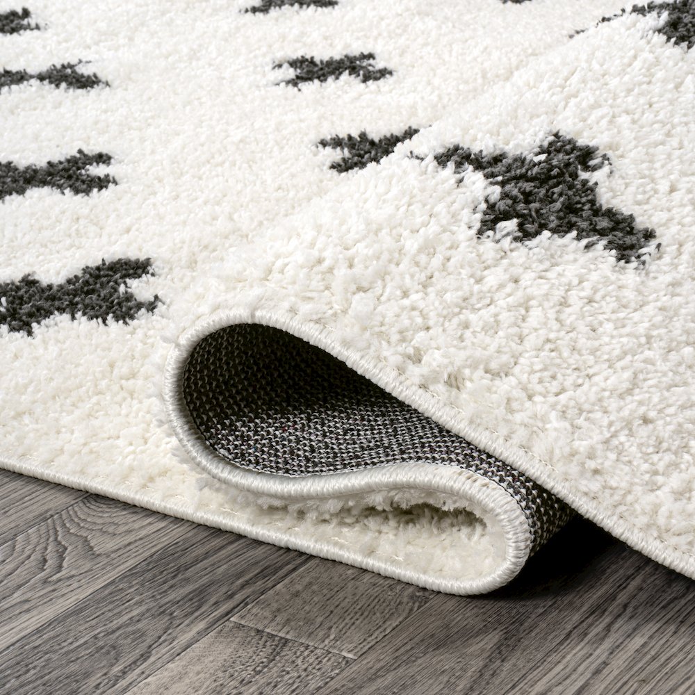 Cristo Berber Geometric Shag Area Rug. Picture 9