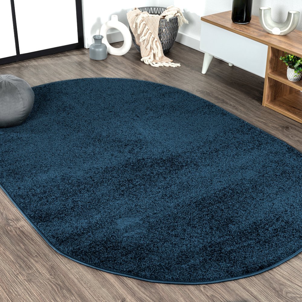 Haze Solid Low Pile Area Rug Navy. Picture 9