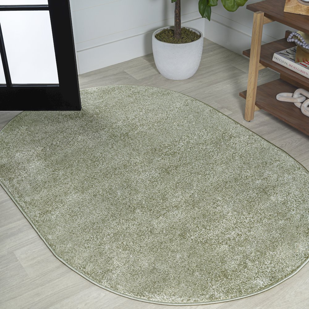 Haze Solid Low Pile Area Rug Green. Picture 8
