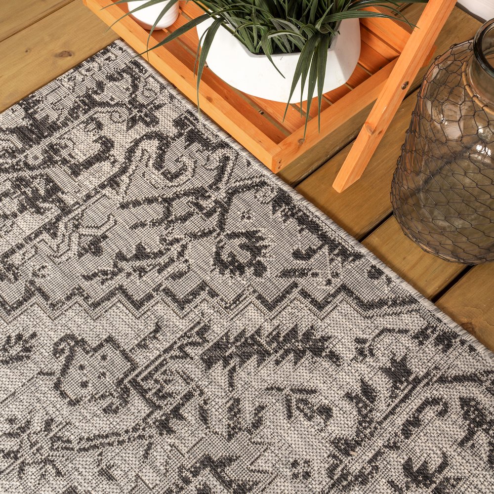 Estrella Bohemian Medallion Textured Weave Indoor/Outdoor Area Rug. Picture 8
