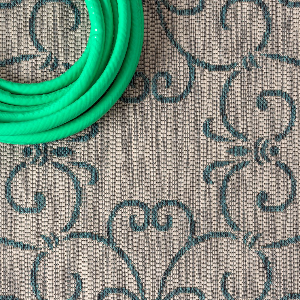 Charleston Vintage Filigree Textured Weave Indoor/Outdoor Area Rug. Picture 7