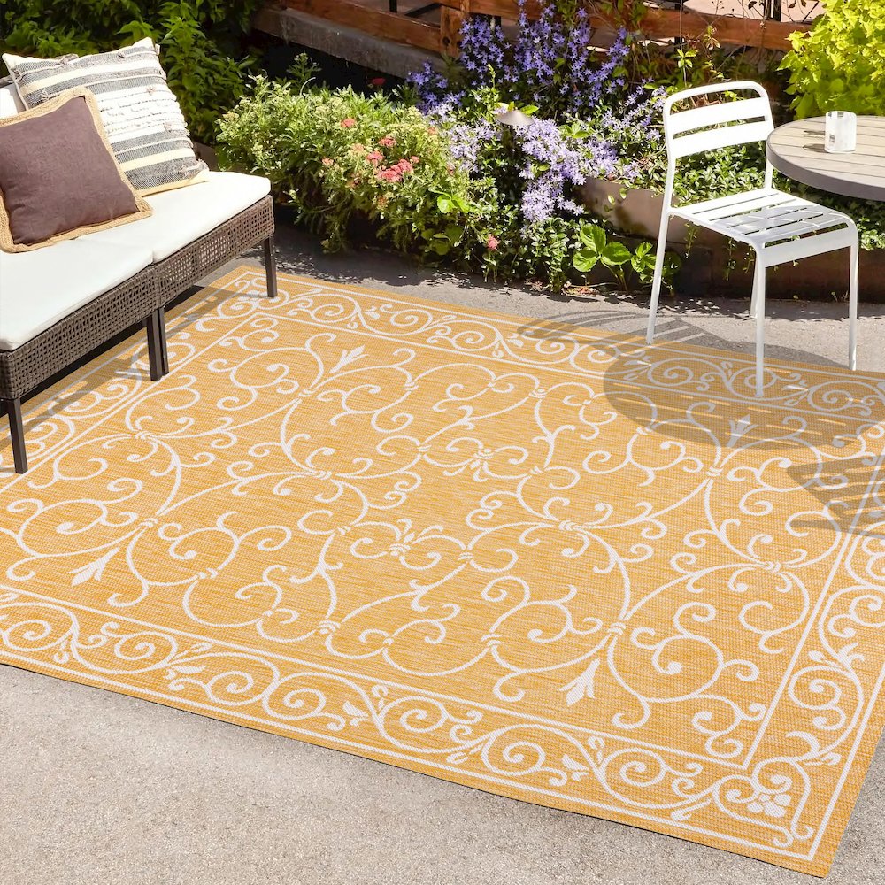 Charleston Vintage Filigree Textured Weave Indoor/Outdoor Area Rug. Picture 6