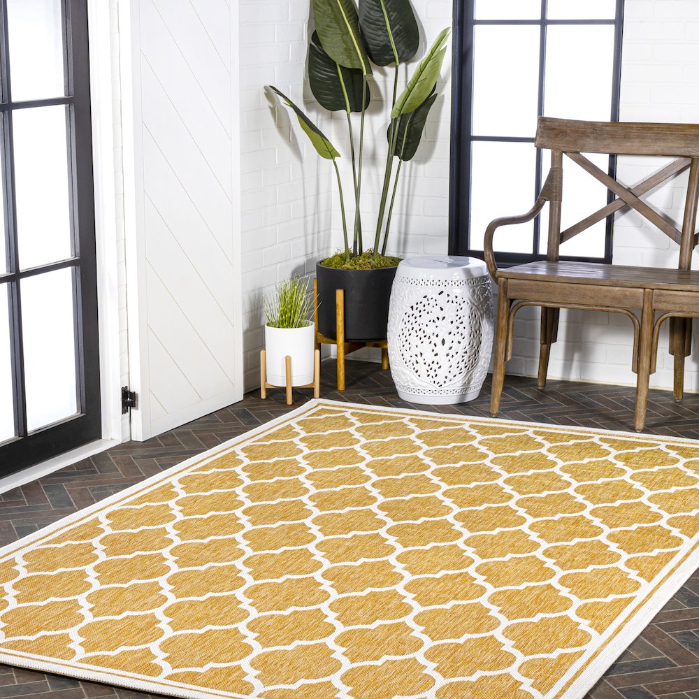 Trebol Moroccan Trellis Textured Weave Indoor/Outdoor Area Rug. Picture 9