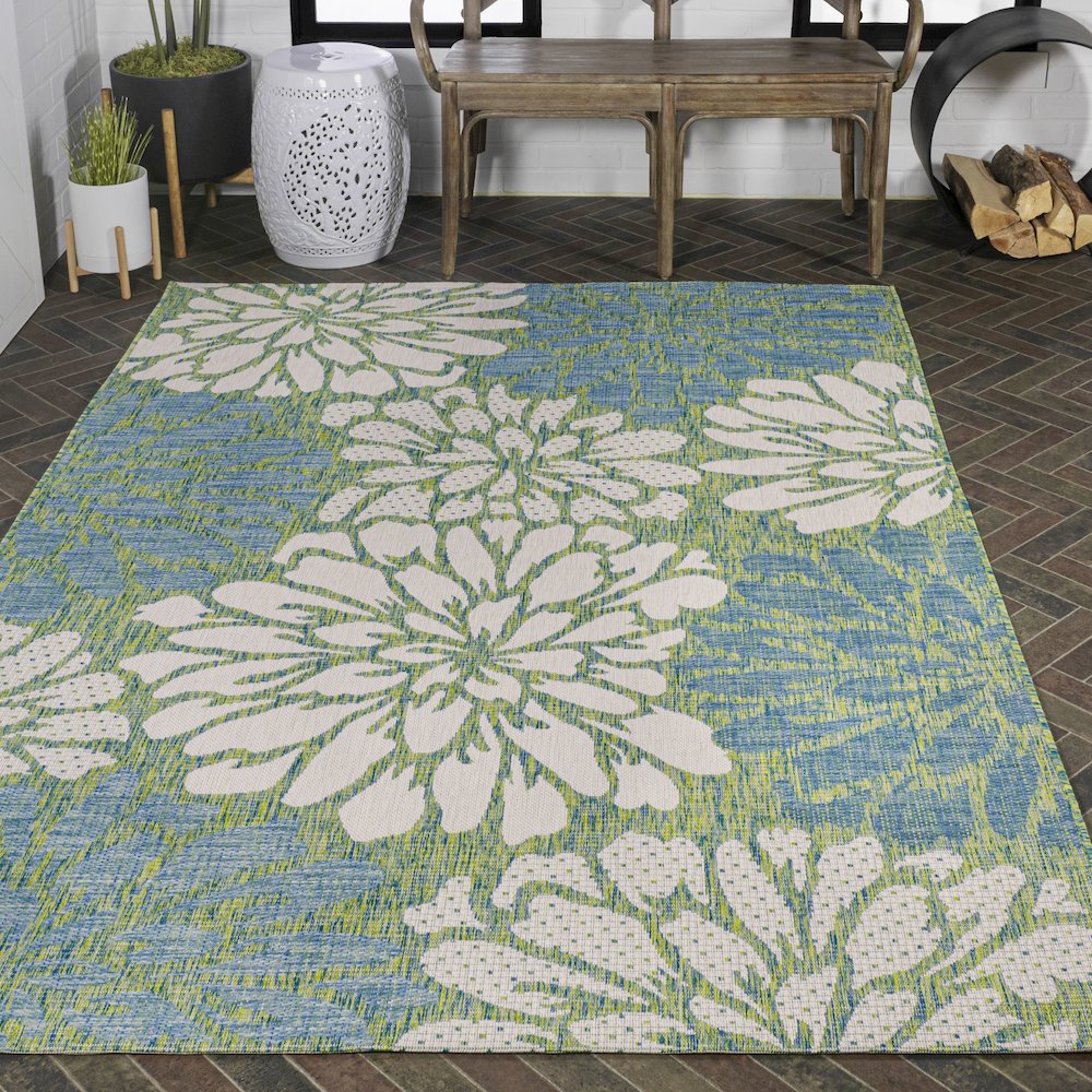 Zinnia Modern Floral Textured Weave Indoor/Outdoor Area Rug. Picture 8