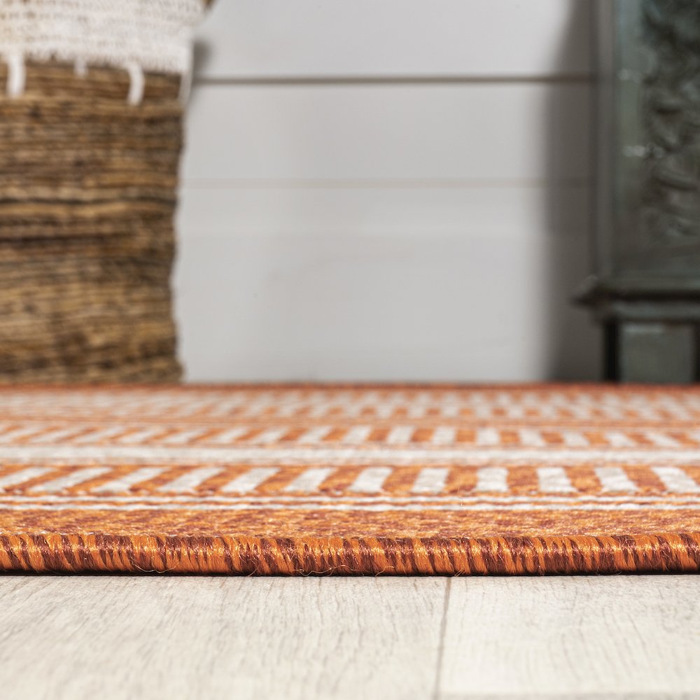 Haynes Modern Double Stripe Indoor/Outdoor Area Rug. Picture 17