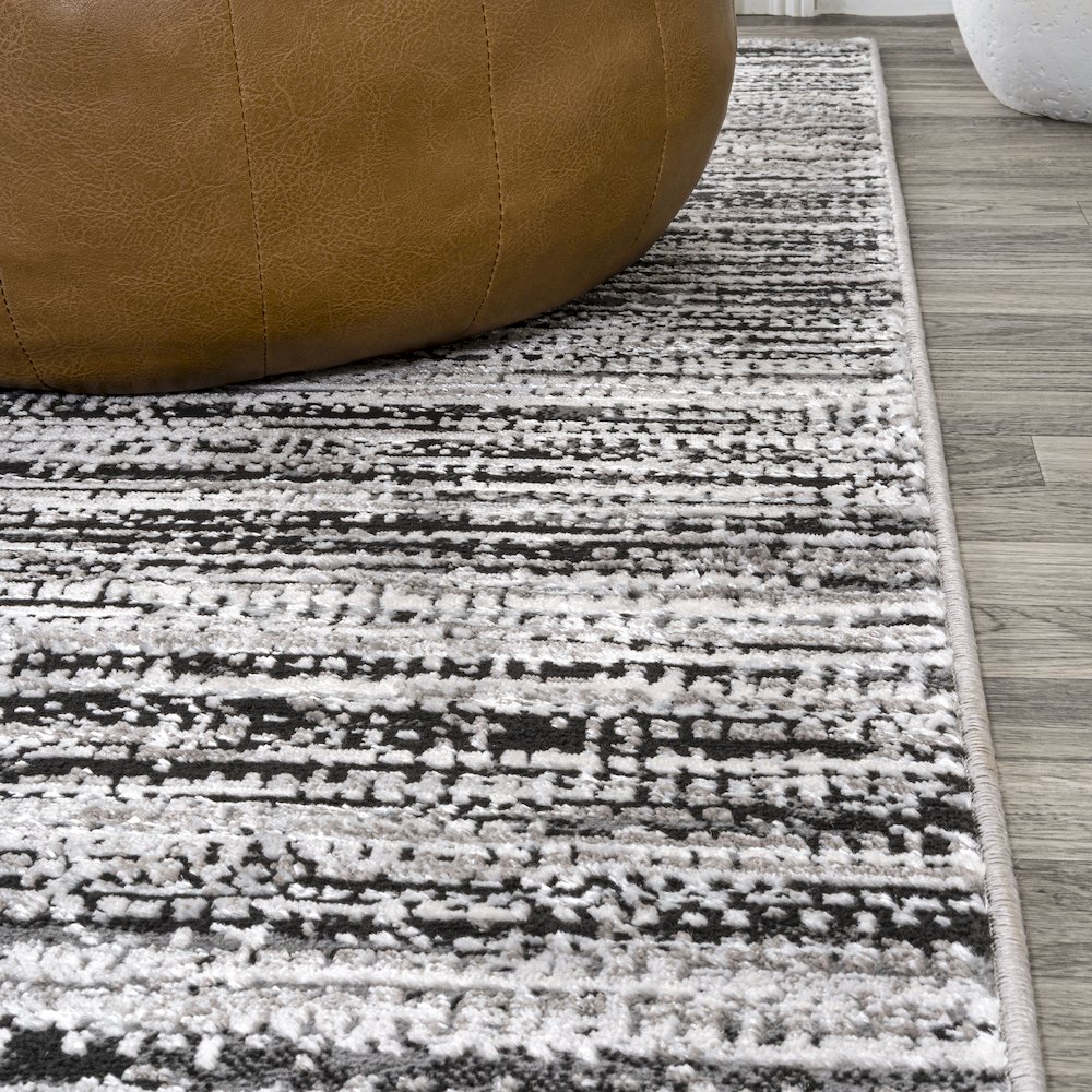 Loom Modern Strie' Area Rug. Picture 3