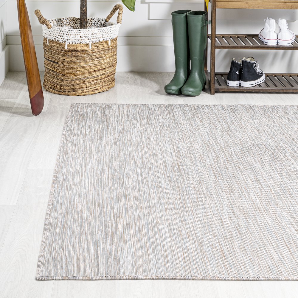 Ethan Modern Flatweave Solid Area Rug. Picture 3