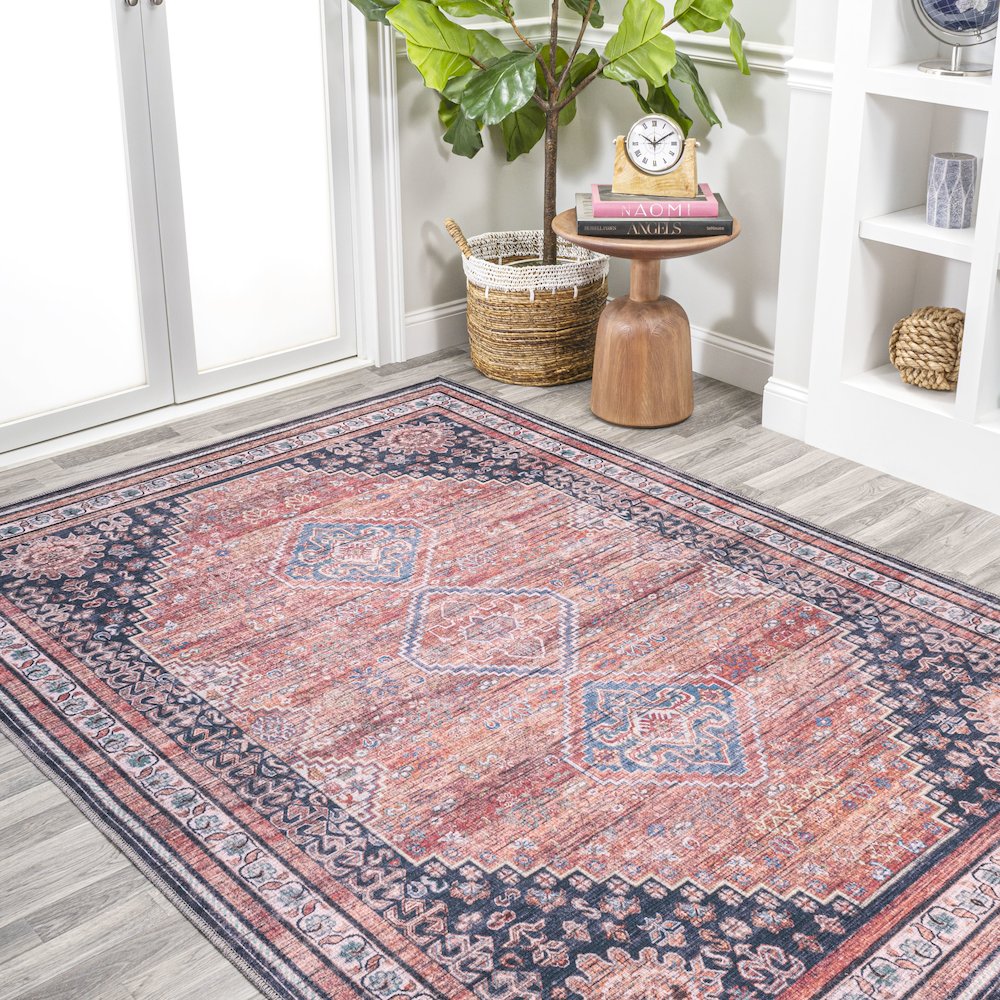 Dalyan Geometric Medallions Machine-Washable Area Rug. Picture 2