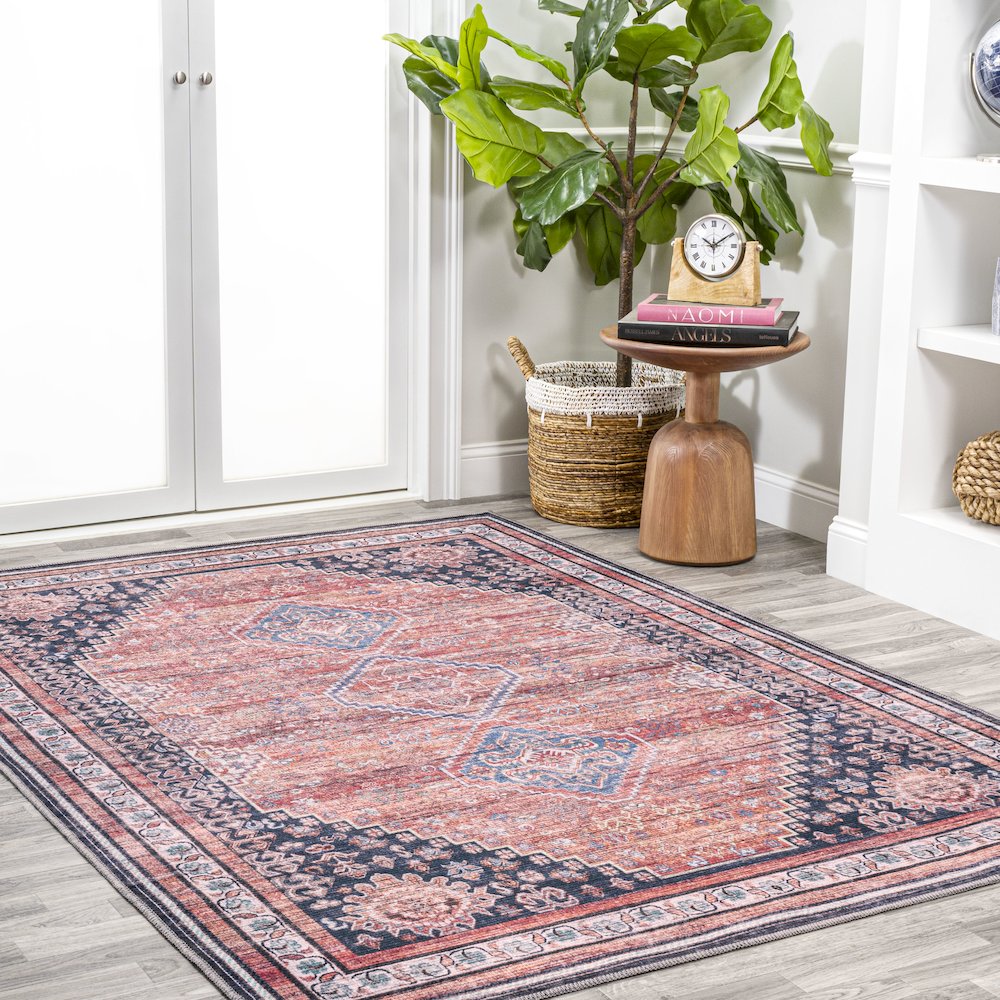 Dalyan Geometric Medallions Machine-Washable Area Rug. Picture 3