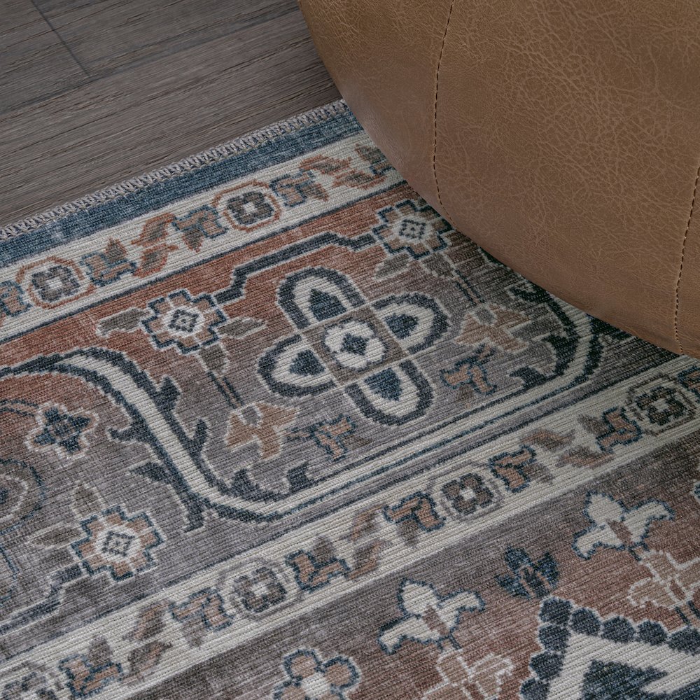 Alacati Ogee Medallion Machine-Washable Area Rug. Picture 4