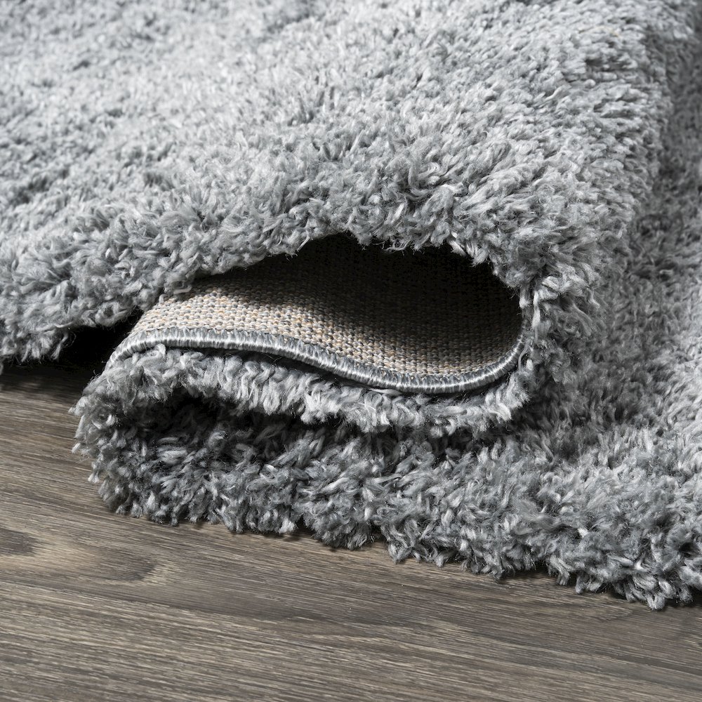 Groovy Solid Shag Area Rug. Picture 10