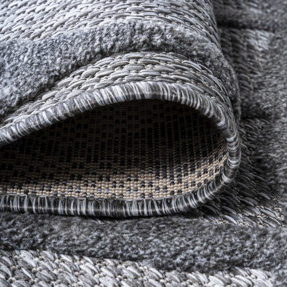 Peralta Moroccan Diamond Indoor/Outdoor Area Rug. Picture 6
