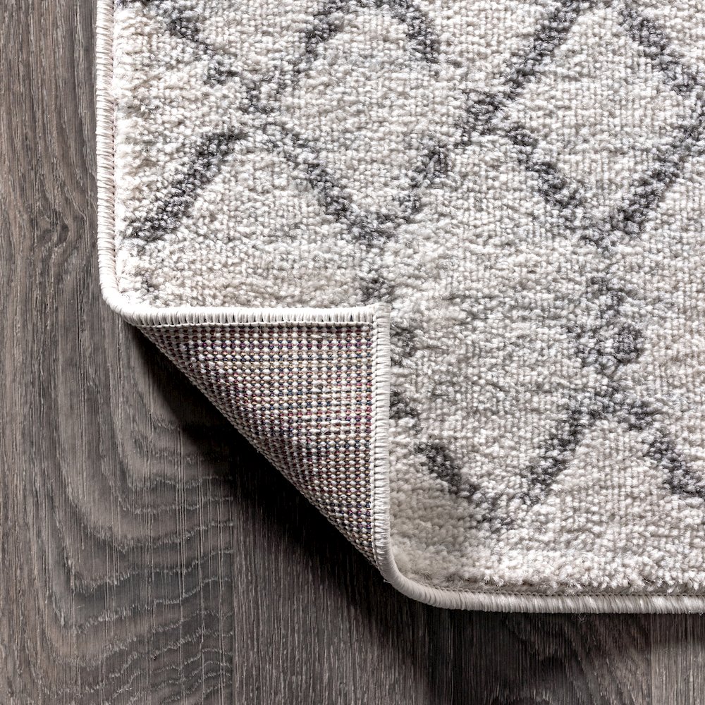 Moroccan Hype Boho Vintage Diamond Area Rug. Picture 3