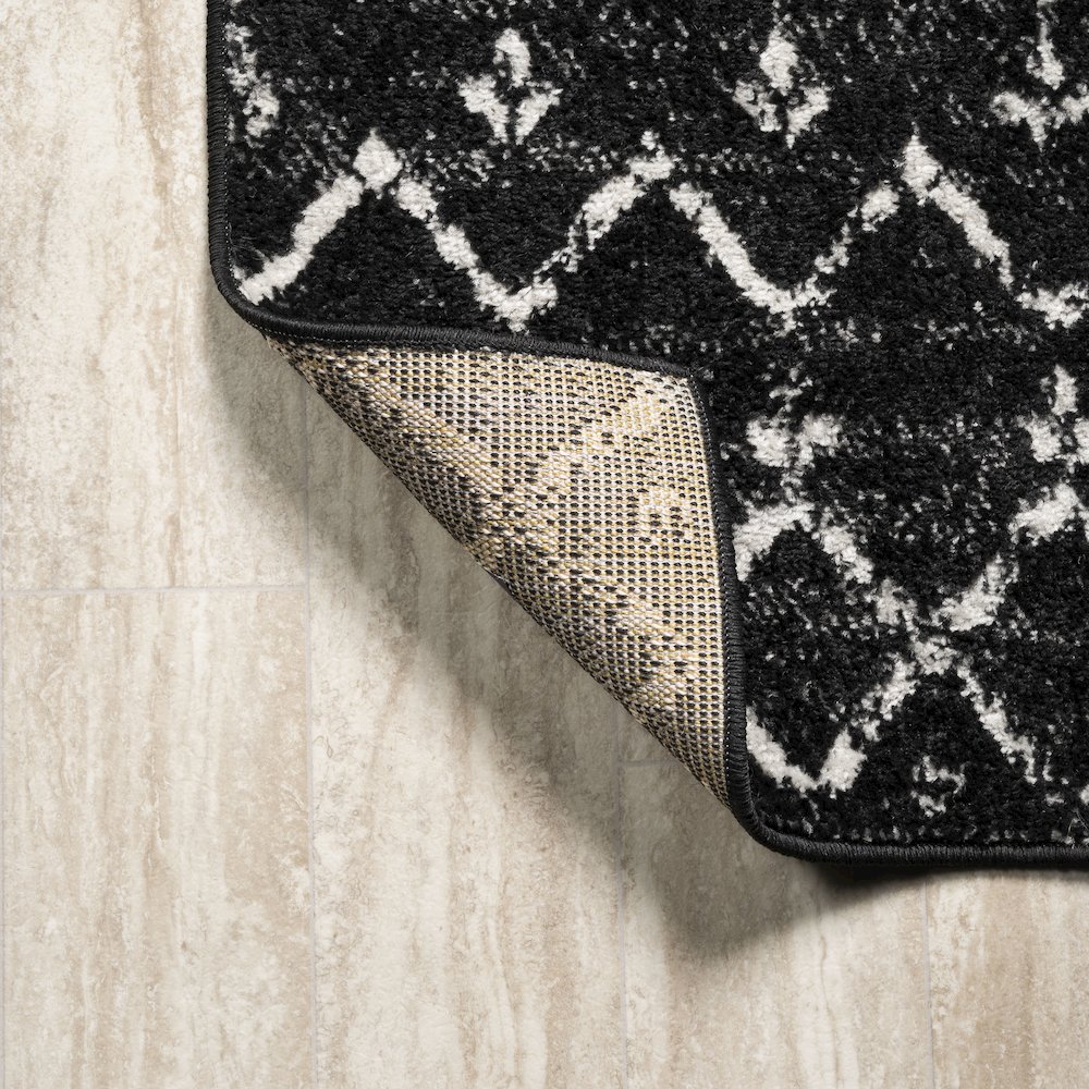 Moroccan Hype Boho Vintage Diamond Area Rug. Picture 3
