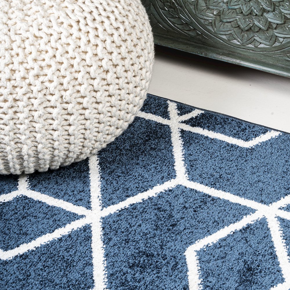 Tumbling Blocks Modern Geometric Area Rug. Picture 12