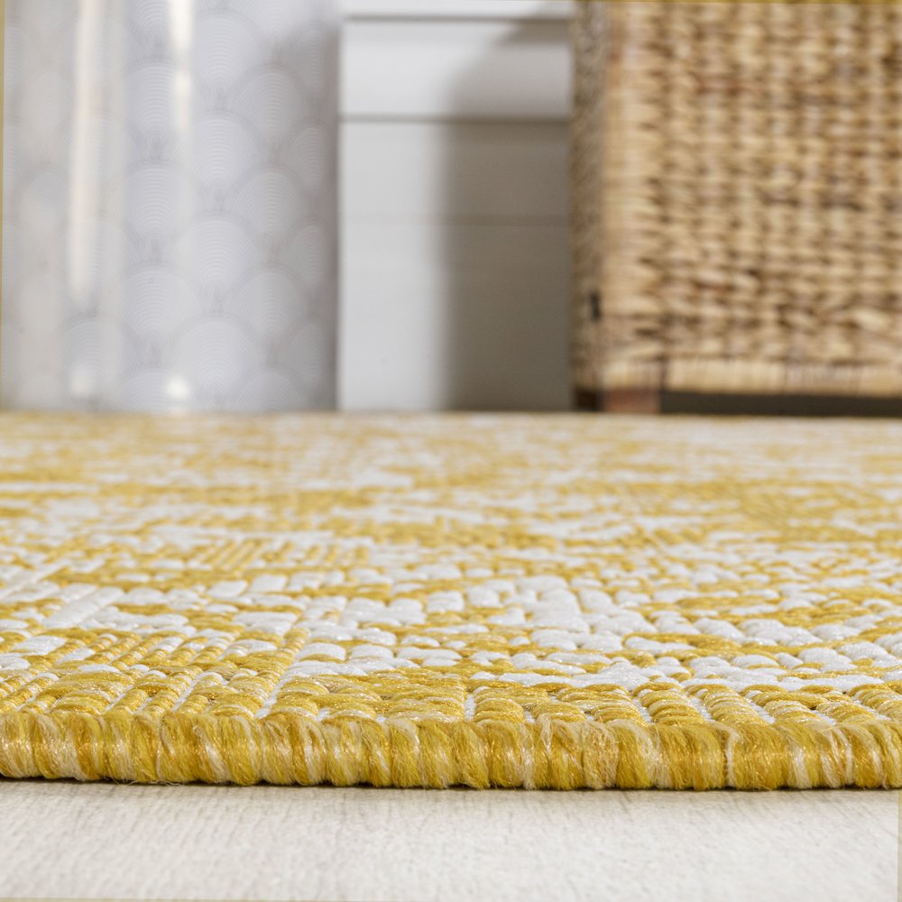 Tela Bohemian Textured Weave Floral Indoor/Outdoor Area Rug. Picture 9