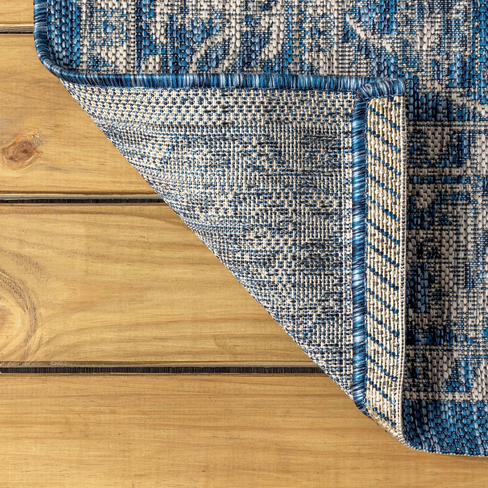 Palazzo Vine And Border Textured Weave Indoor/Outdoor Area Rug. Picture 3