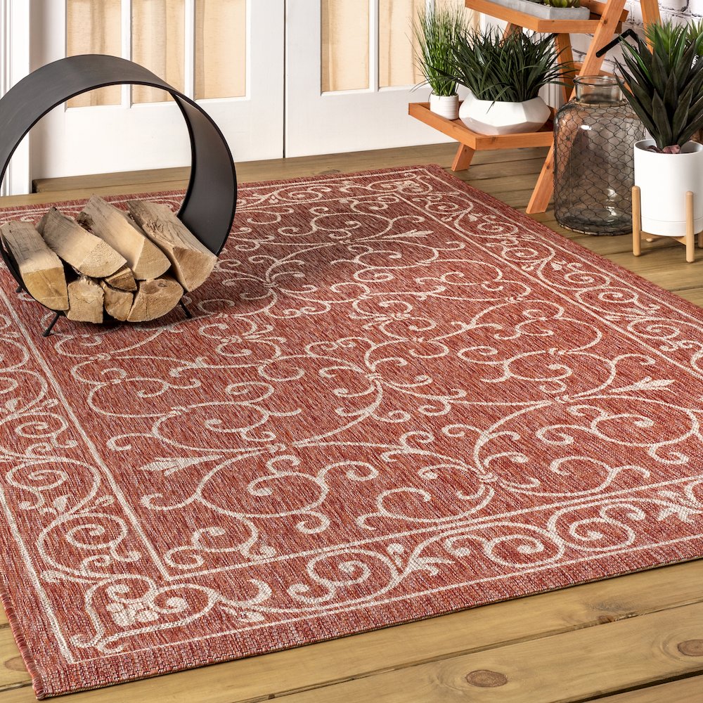 Charleston Vintage Filigree TetuWeave Red   Indoor/Outdoor  Rug. Picture 1