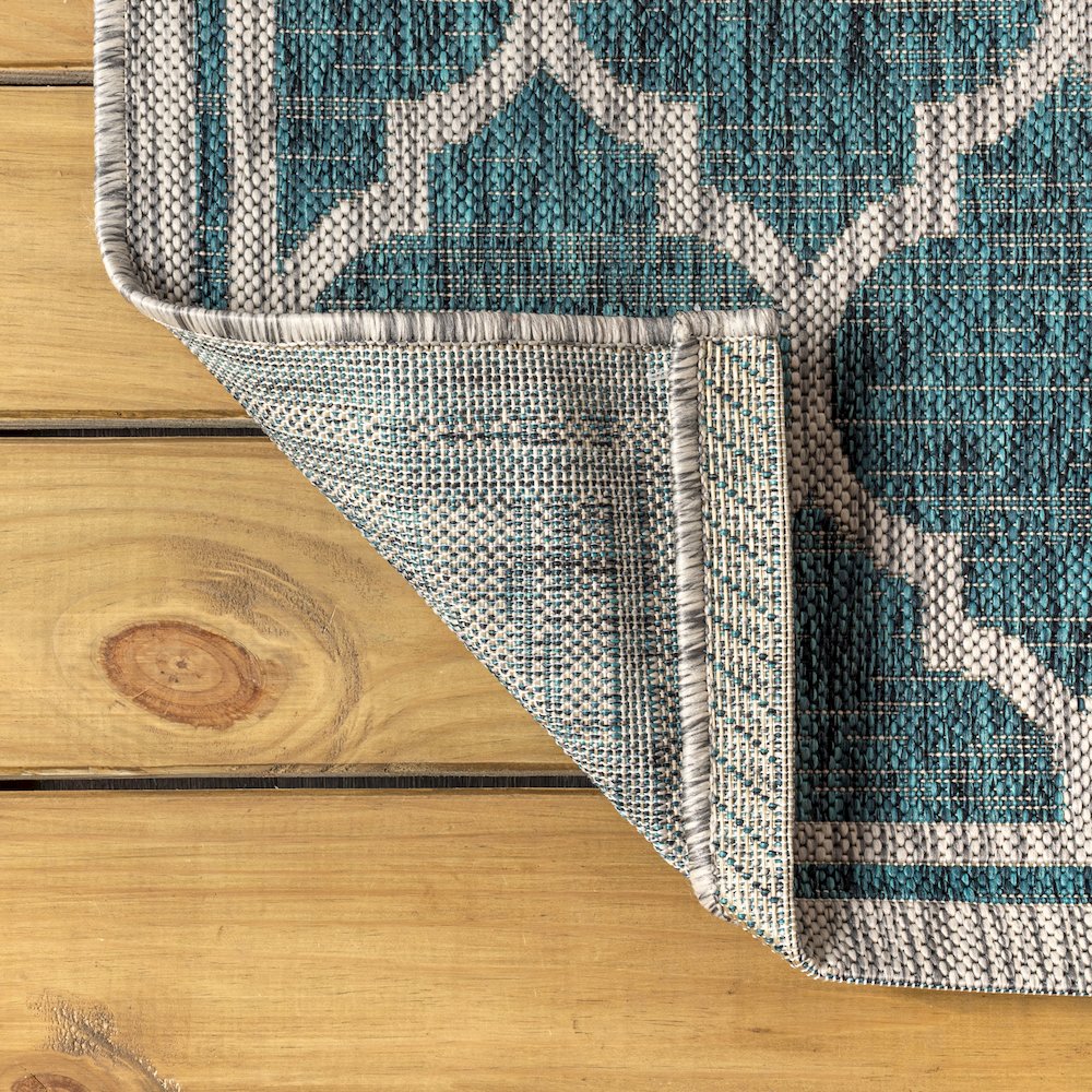 Trebol Moroccan Trellis Textured Weave Indoor/Outdoor Area Rug. Picture 3
