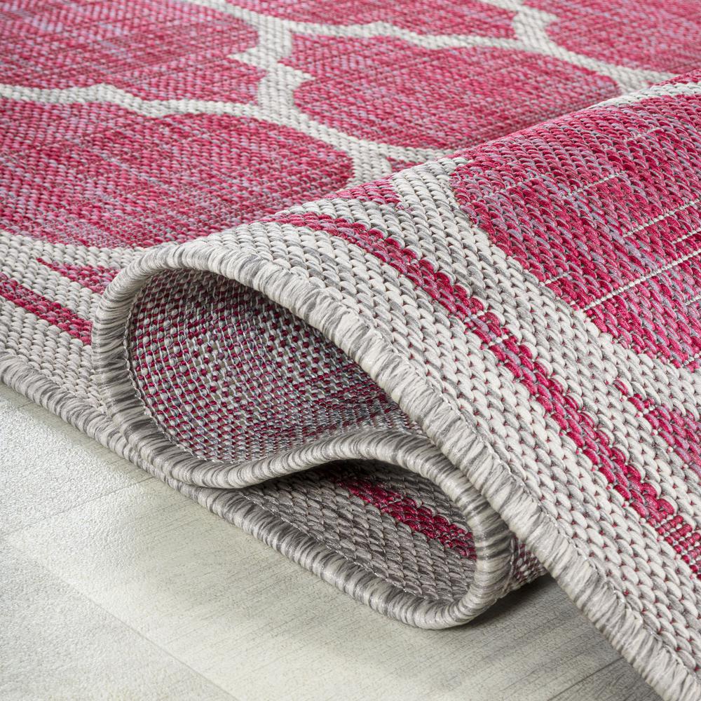 Trebol Moroccan Trellis Textured Weave Indoor/Outdoor Area Rug. Picture 7