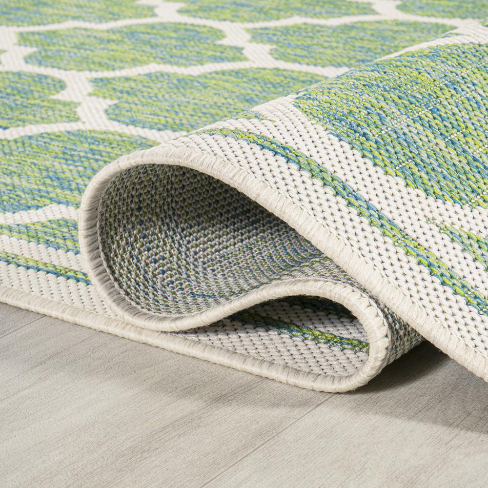 Trebol Moroccan Trellis Textured Weave Indoor/Outdoor Area Rug. Picture 7