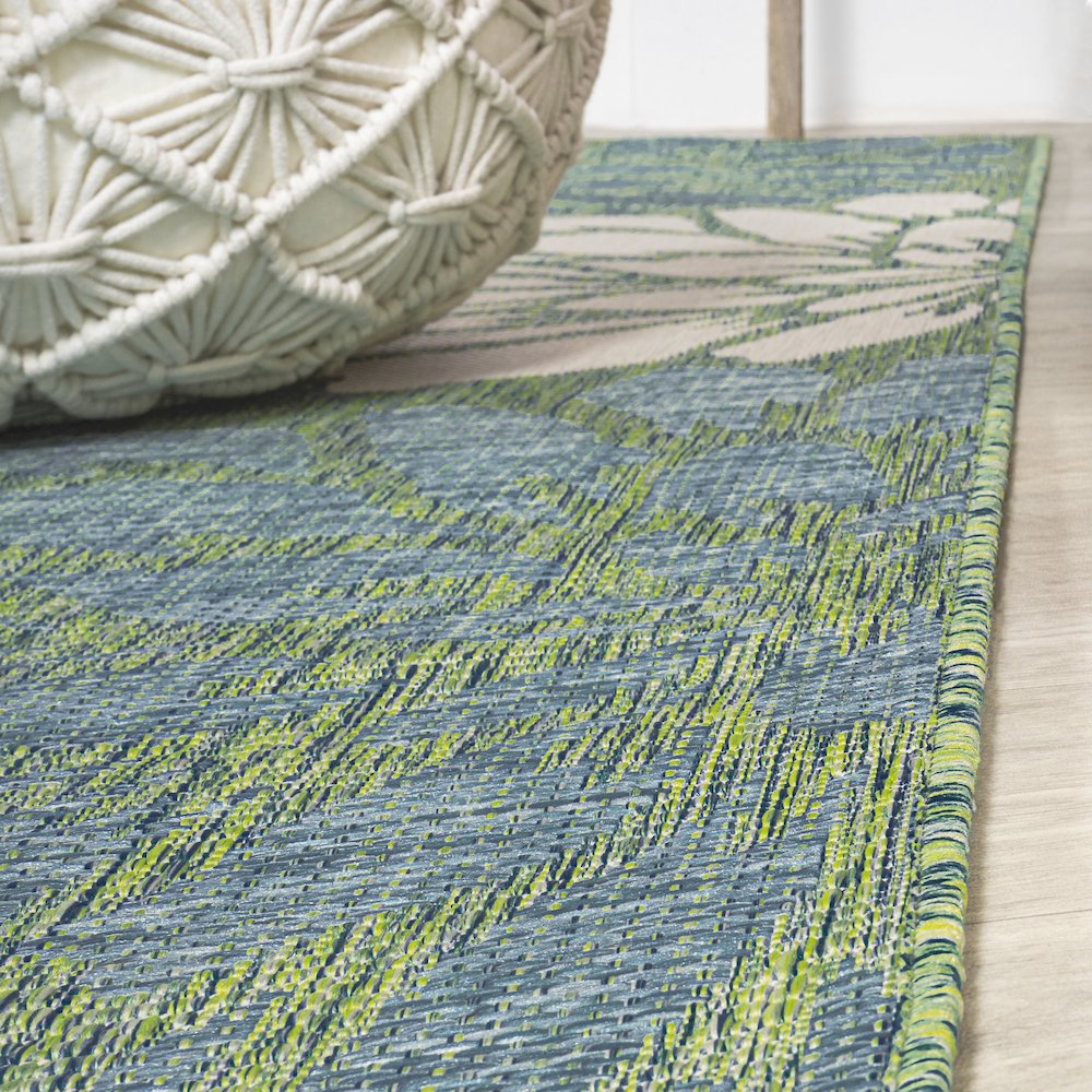 Zinnia Modern Floral Textured Weave Indoor/Outdoor Area Rug. Picture 5