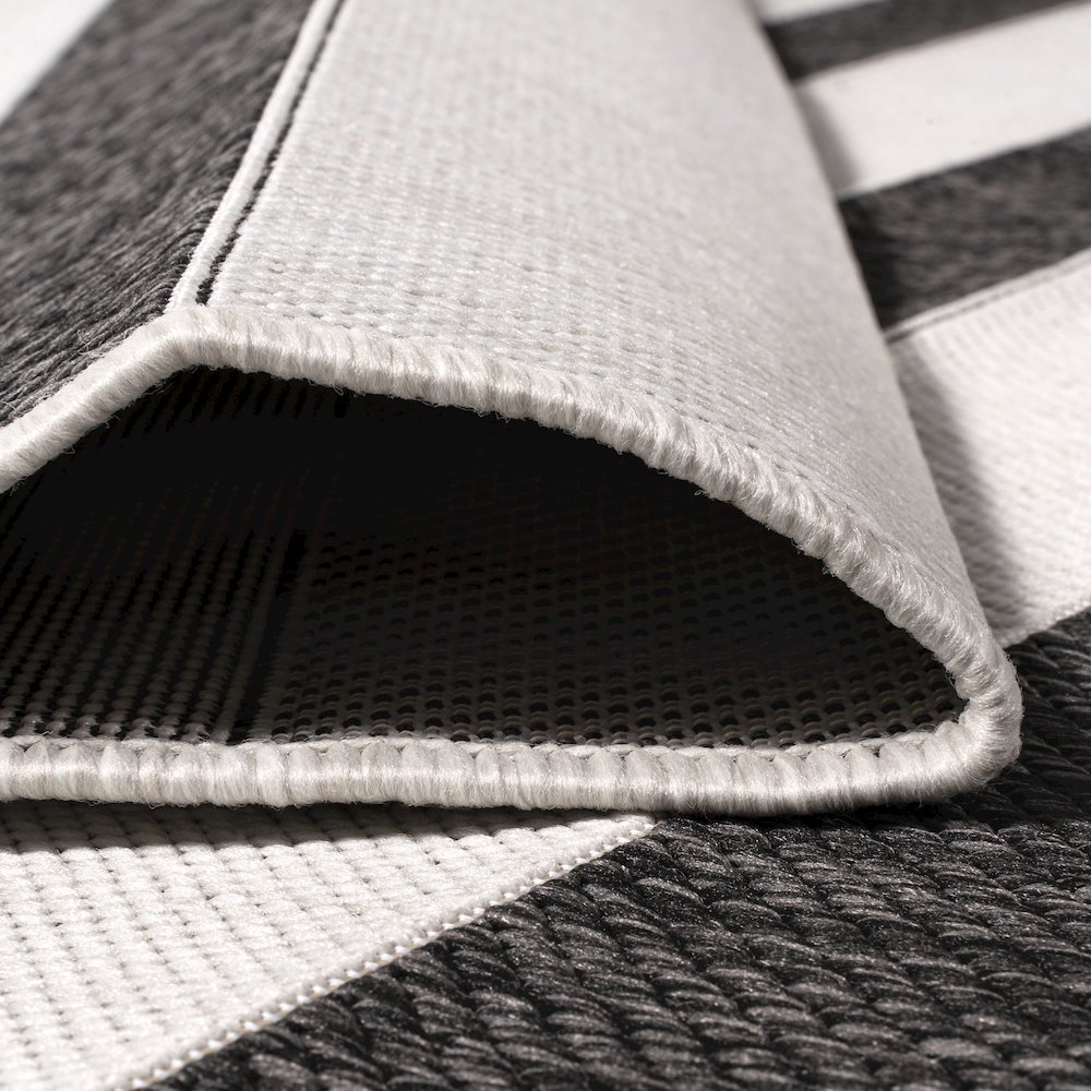 Aveiro Wide Stripe Indoor/Outdoor Area Rug. Picture 12