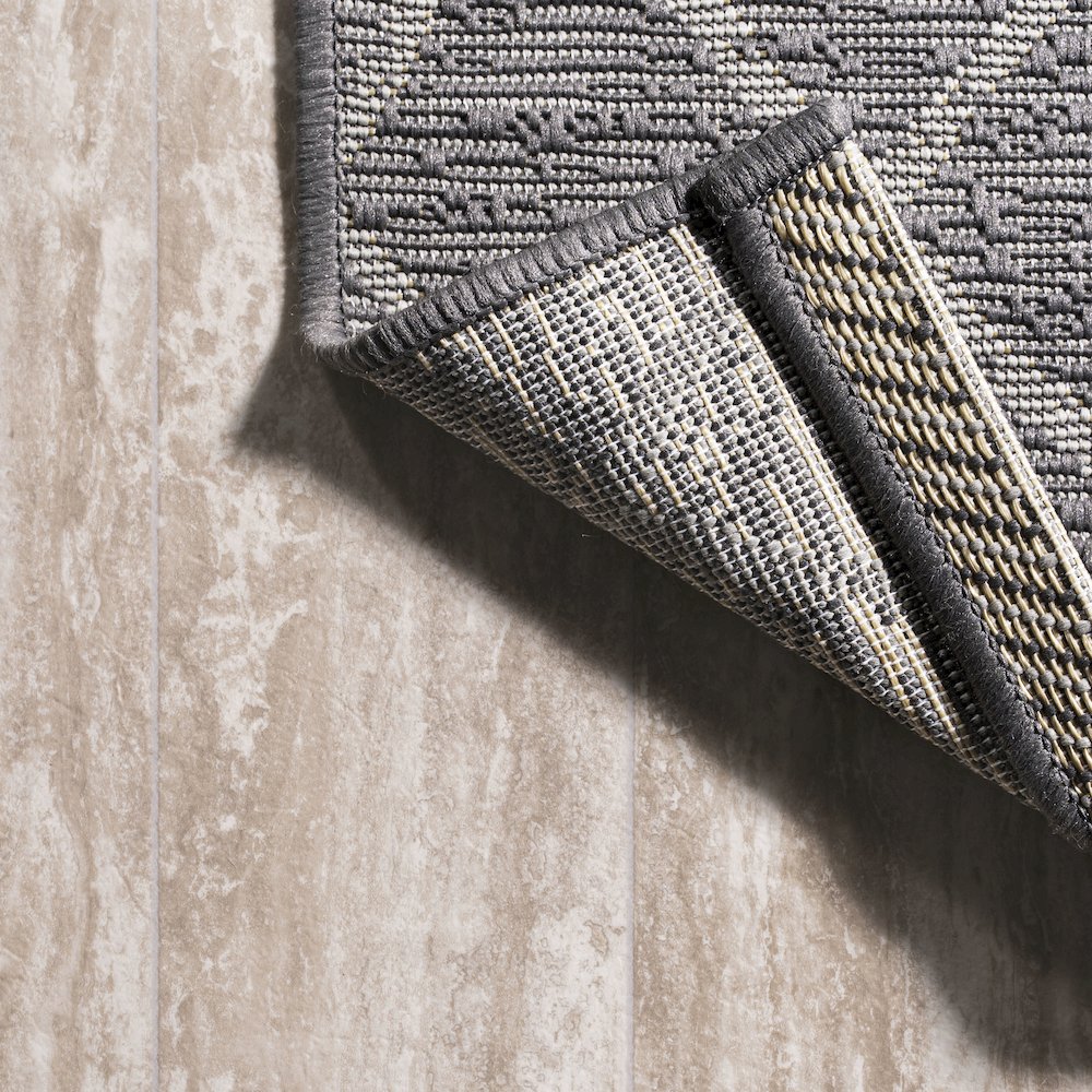 Madaba Moroccan Trellis Indoor/Outdoor Area Rug. Picture 9