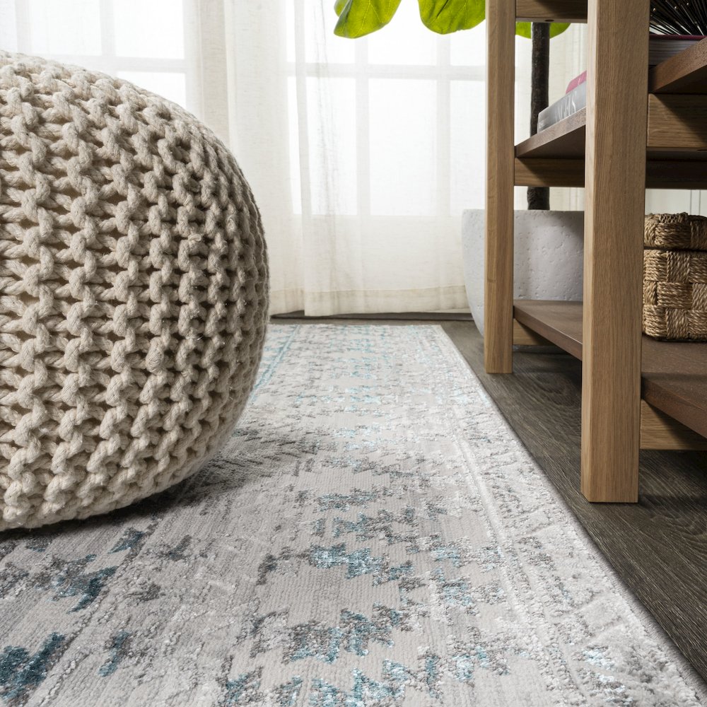 Ancient Faded Trellis Area Rug. Picture 9