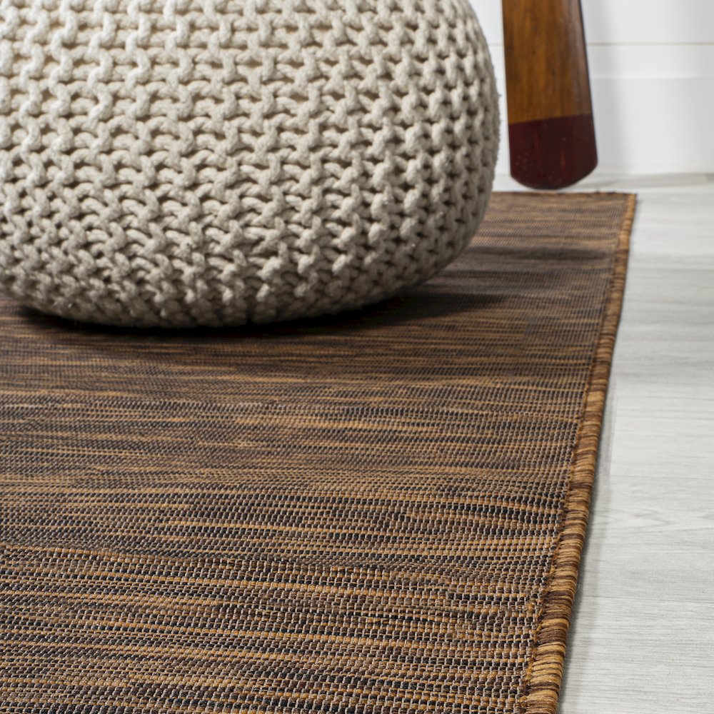 Ethan Modern Flatweave Solid Area Rug. Picture 5