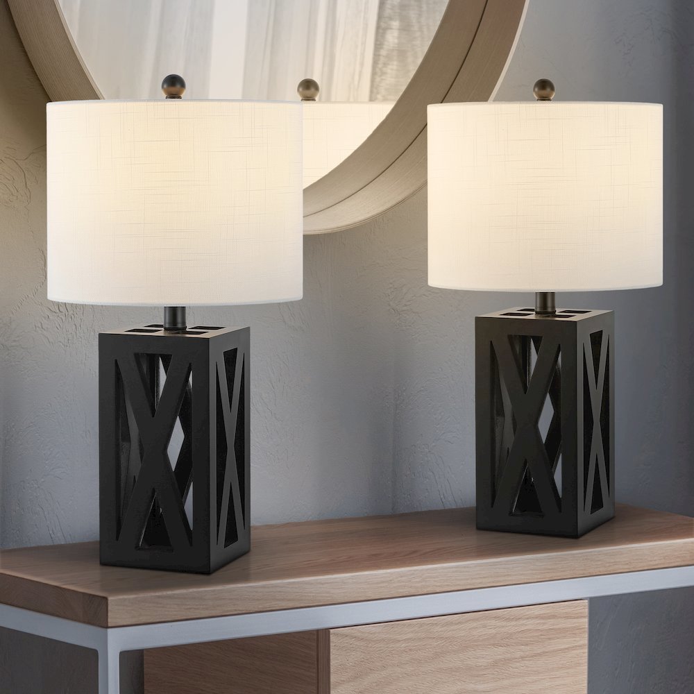 Stewart Farmhouse Wood Led Table Lamp. Picture 3
