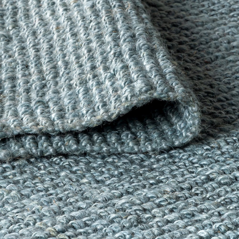 Pata Hand Woven Chunky Jute Area Rug. Picture 3