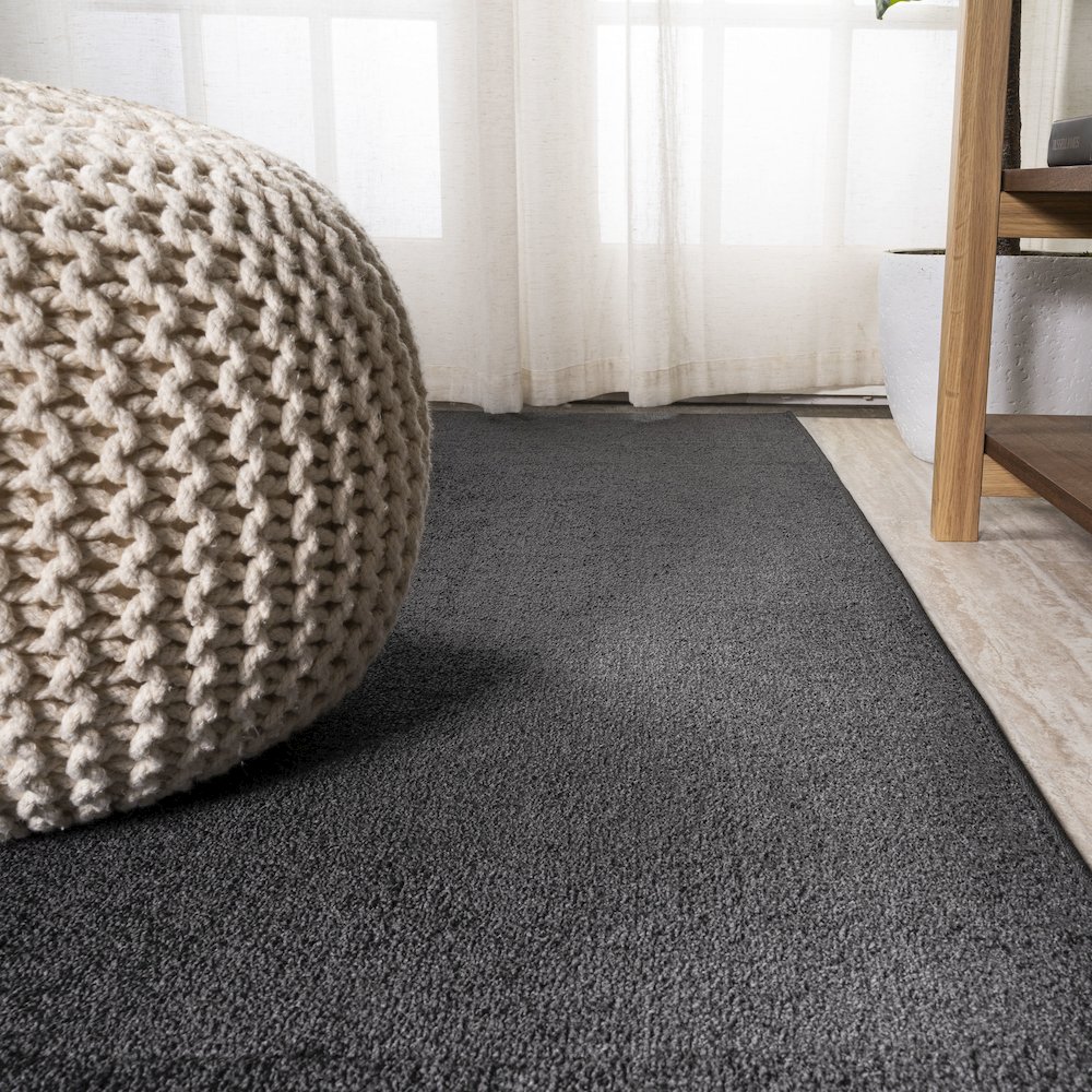 Haze Solid Low Pile Area Rug Black. Picture 10