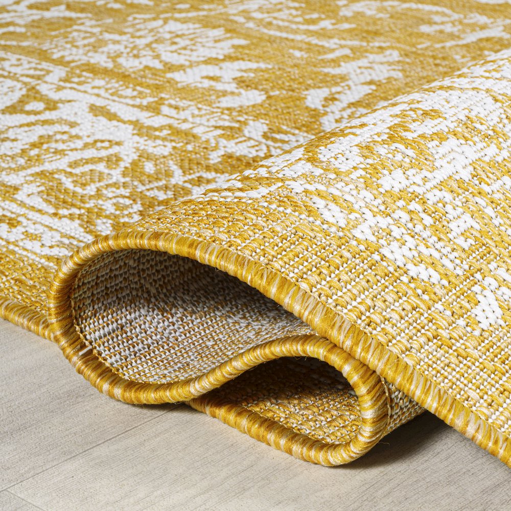 Tela Bohemian Textured Weave Floral Indoor/Outdoor Area Rug. Picture 6