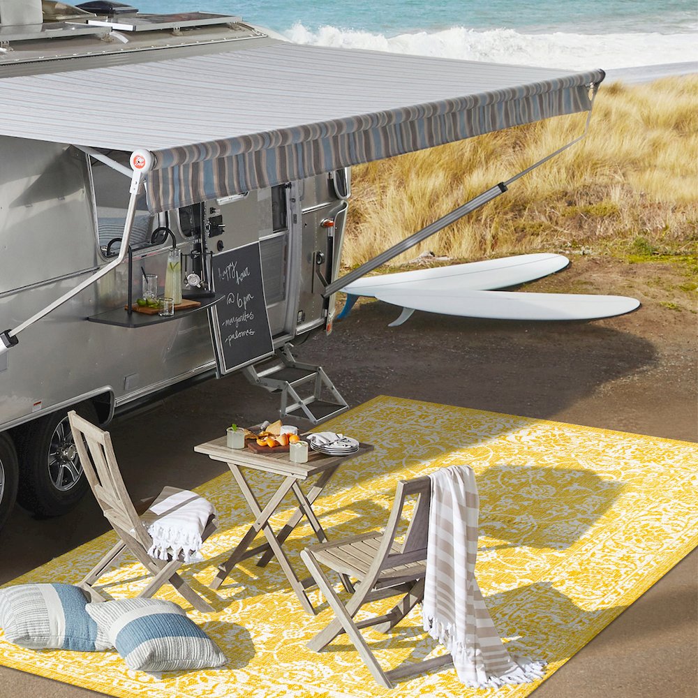 Tela Bohemian Textured Weave Floral Indoor/Outdoor Area Rug. Picture 7