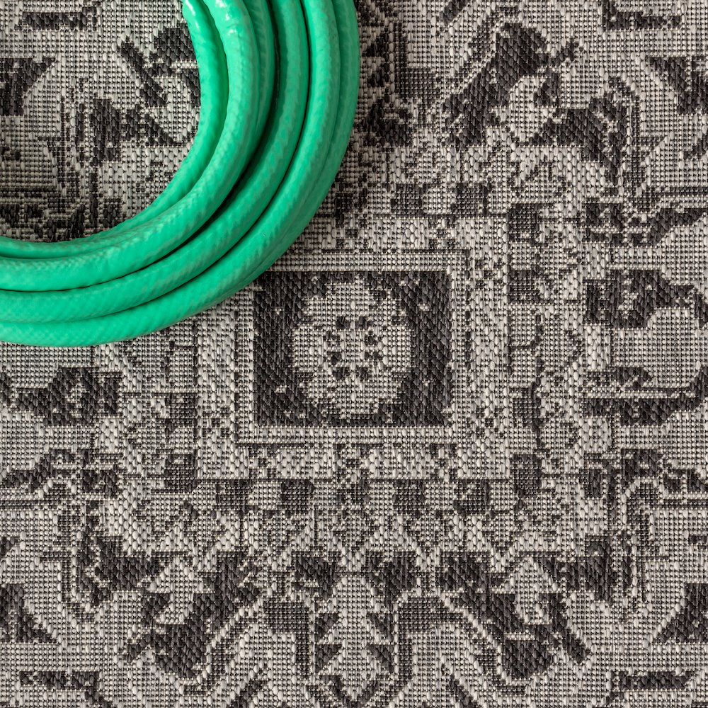 Estrella Bohemian Medallion Textured Weave Indoor/Outdoor Area Rug. Picture 4