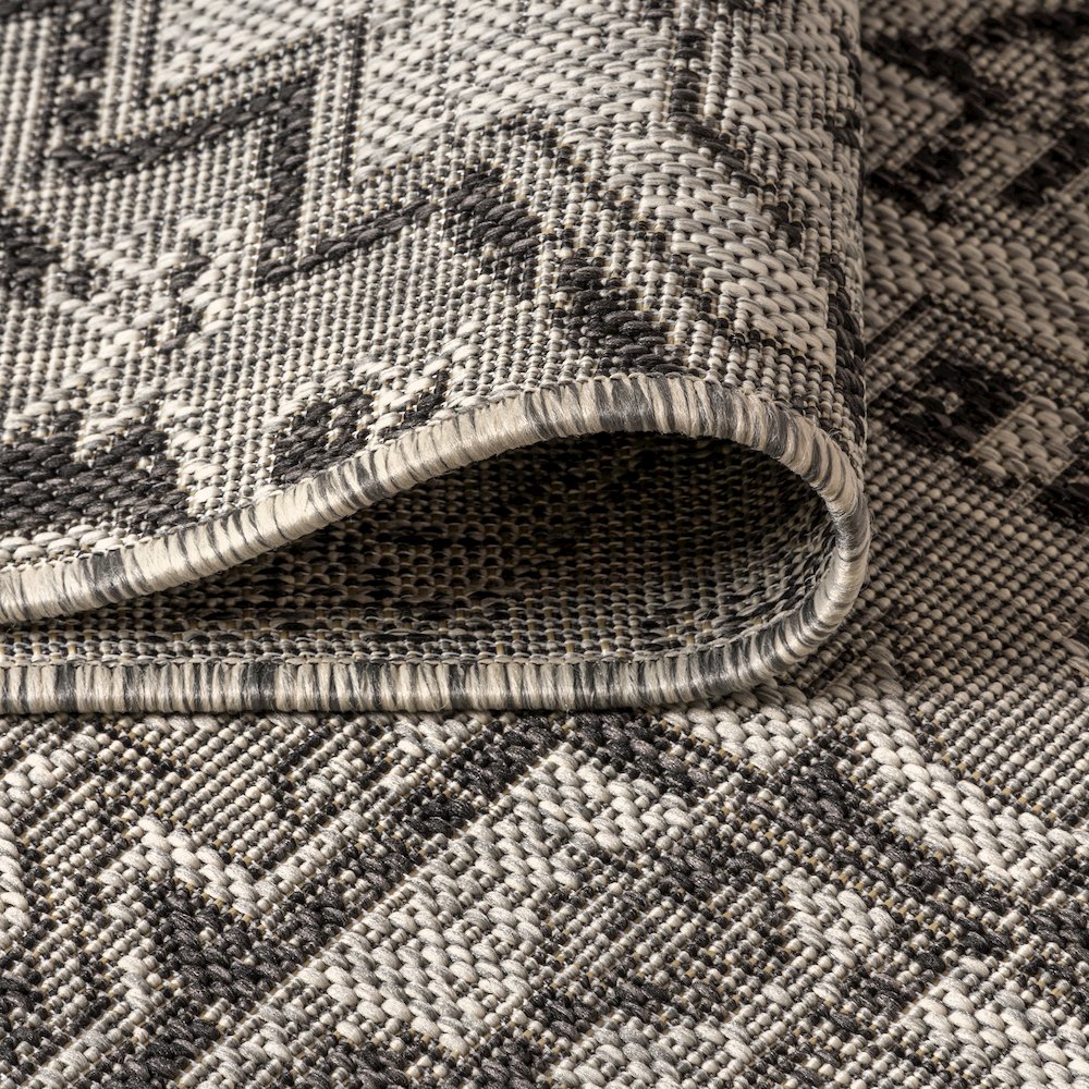 Estrella Bohemian Medallion Textured Weave Indoor/Outdoor Area Rug. Picture 6