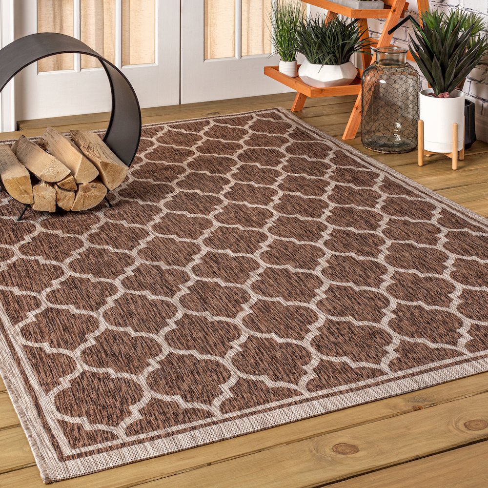Trebol Moroccan Trellis TetuWeave Espresso/TaupeIndoor/Outdoor  Rug. Picture 1