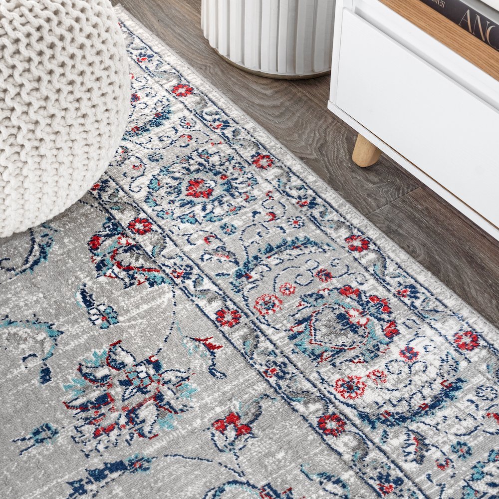 Modern Persian Vintage Area Rug. Picture 5