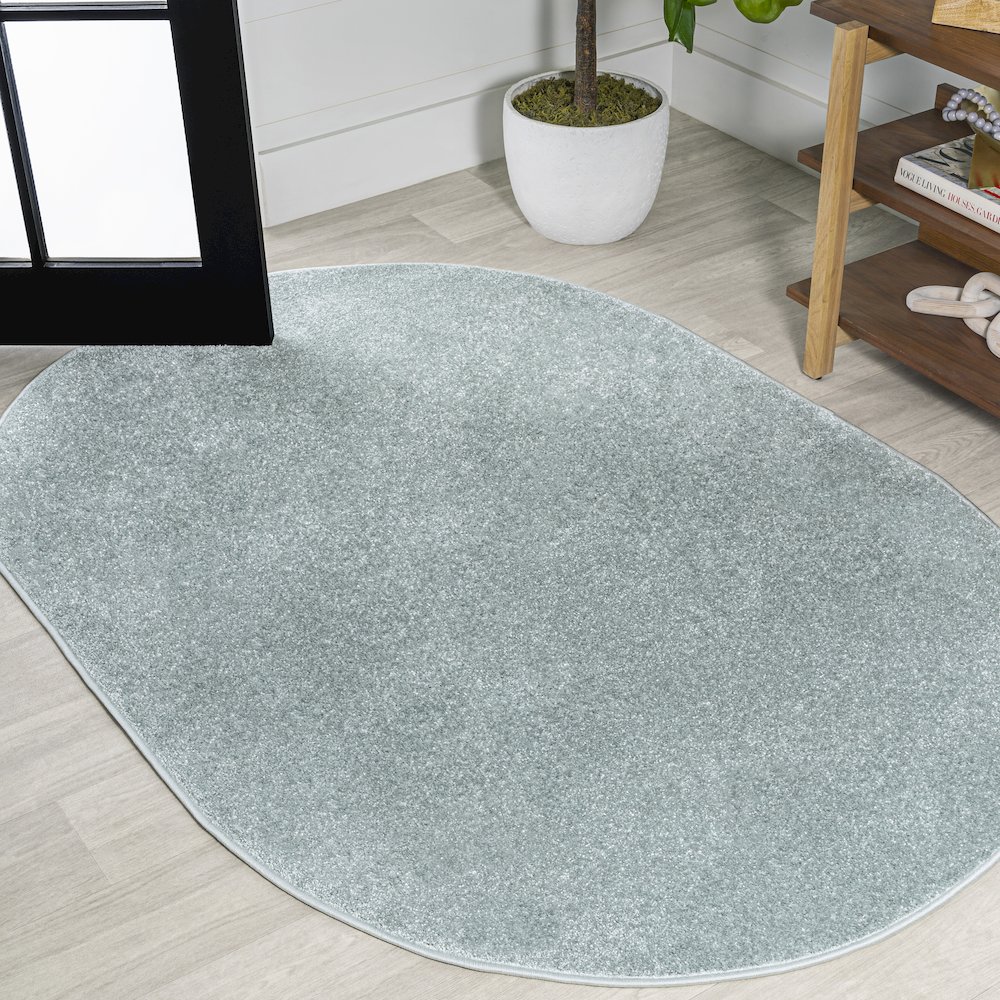Haze Solid Low-Pile Area Rug. Picture 10