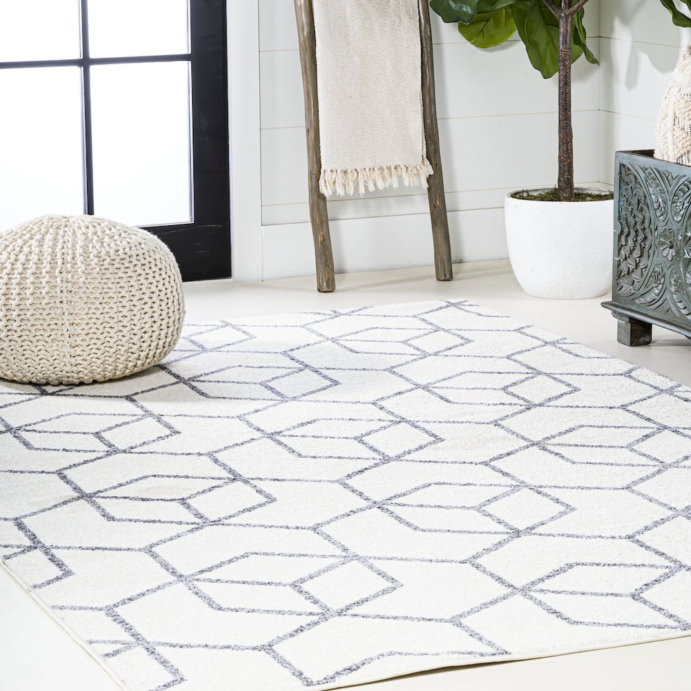 Tumbling Blocks Modern Geometric Area Rug. Picture 26